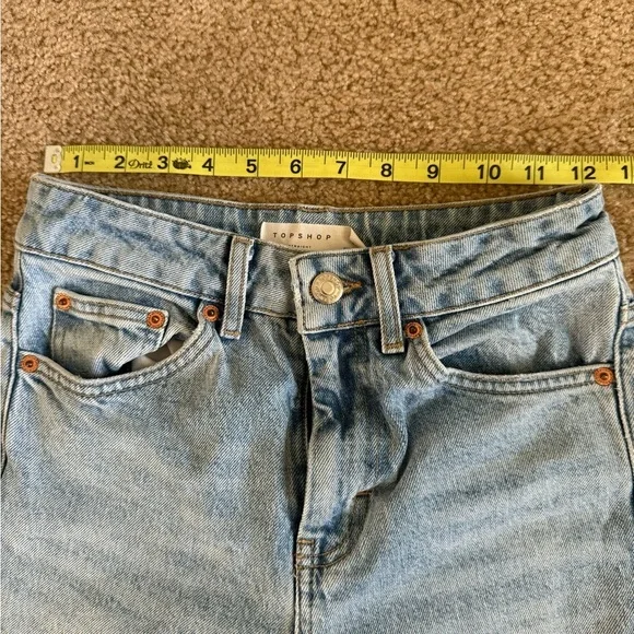 Topshop High Rise Straight Leg Jeans Light Wash Frayed Hem Size 25 - Picture 4 of 7